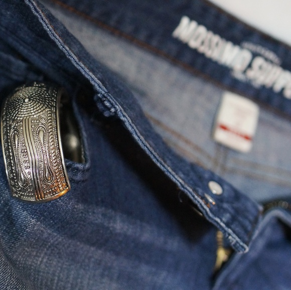 Mossimo Supply Co - Picture 2 of 2